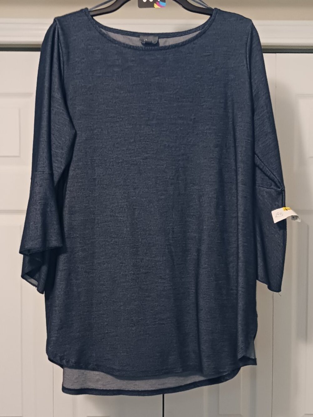 #94 3/$18 - Strazzi Blue Long Sleeve Top Size XL